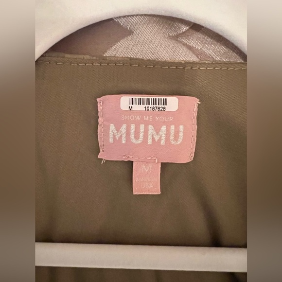 NWOT-Show Me Your MuMu Joplin Blouse, gold cheetah organza Size Medium - Picture 9 of 11